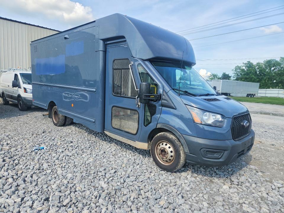 2021 Ford Transit Delivery Truck
