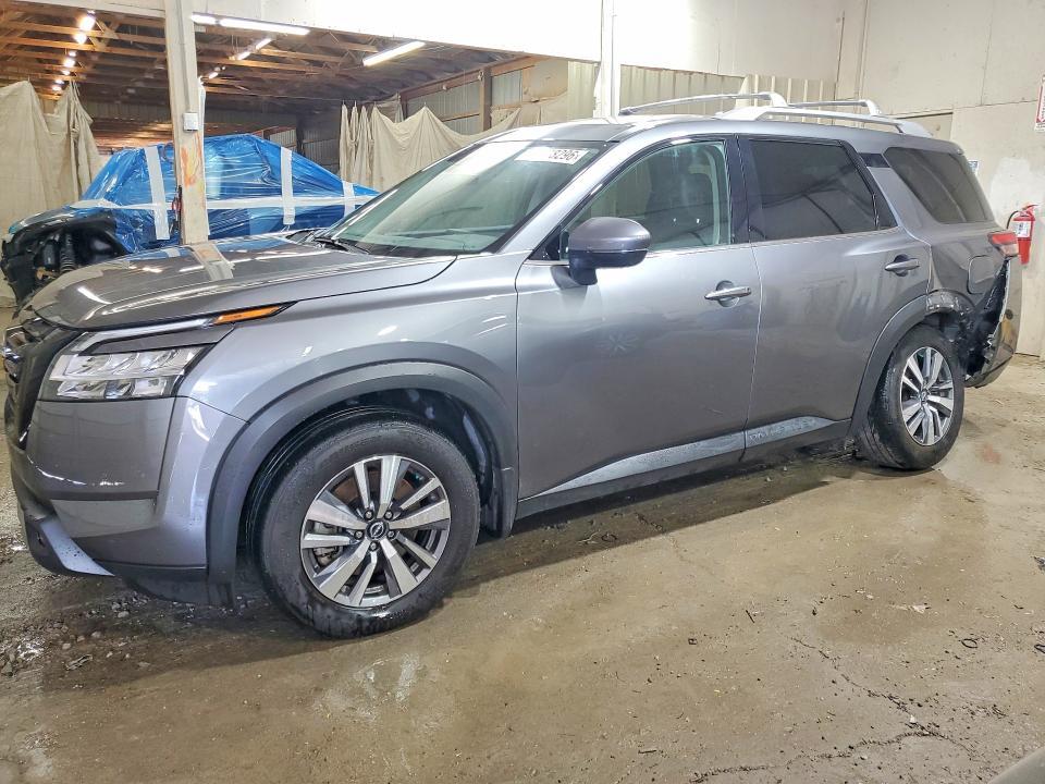 2024 Nissan Pathfinder sl