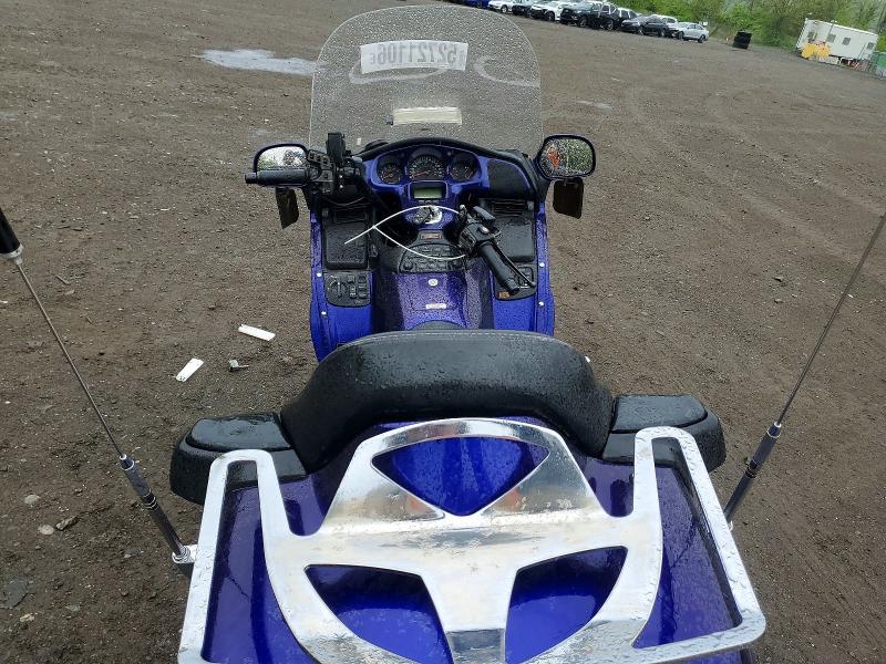 2002 Honda GL1800