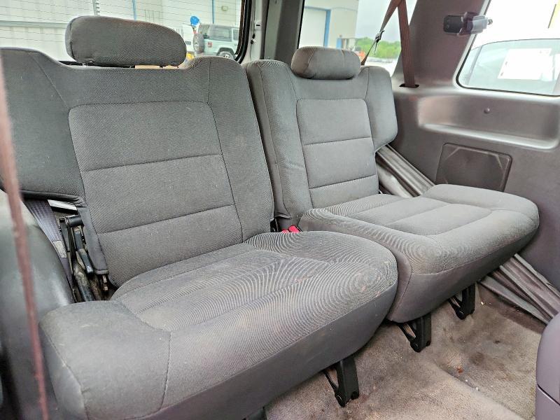2001 Ford Explorer Sport