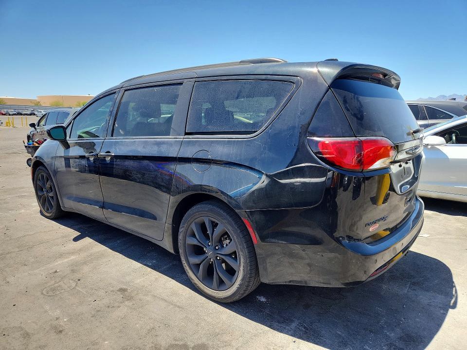 2020 Chrysler Pacifica Touring l Plus