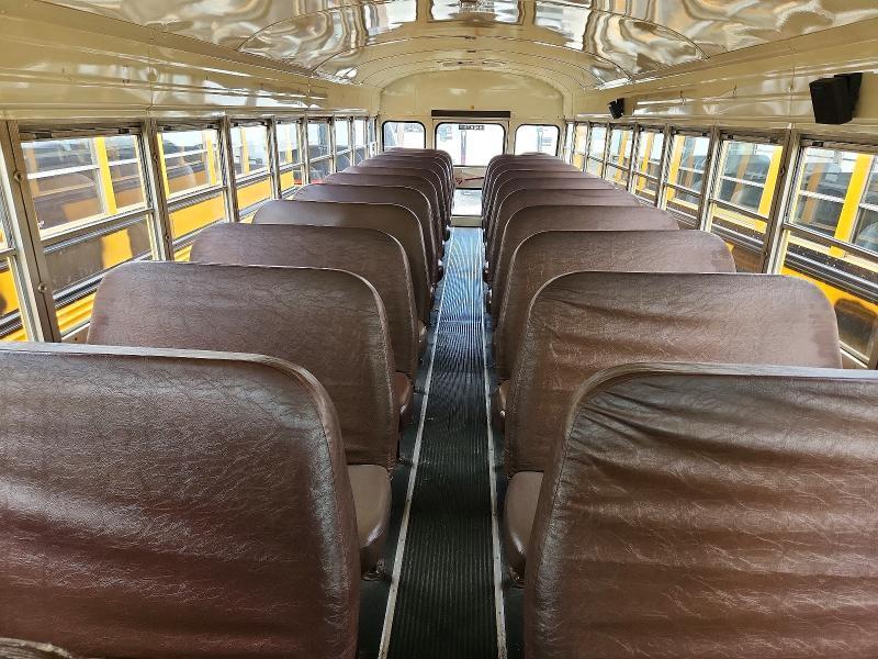 1990 International 3000 3700
