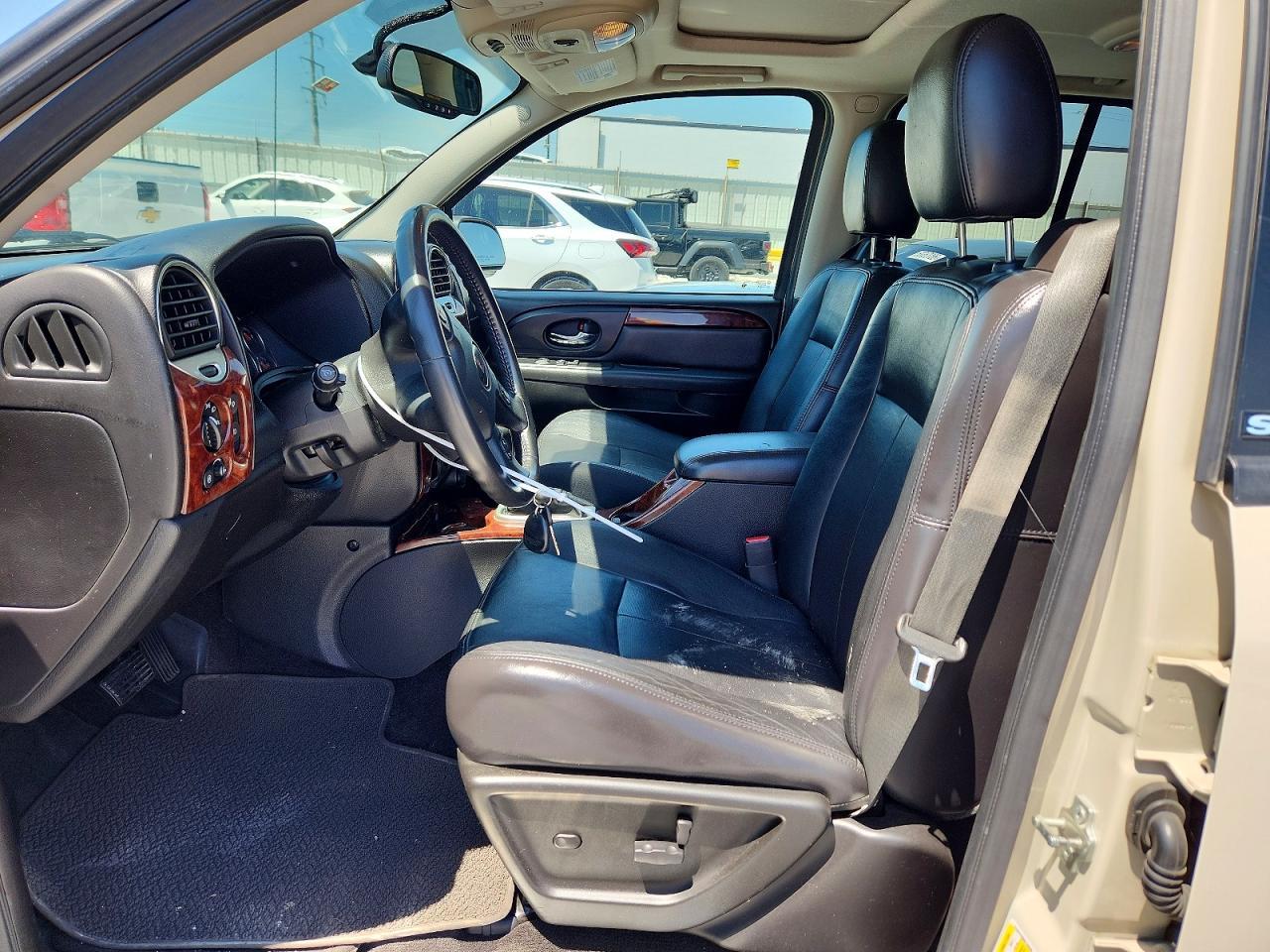 2009 GMC Envoy slt