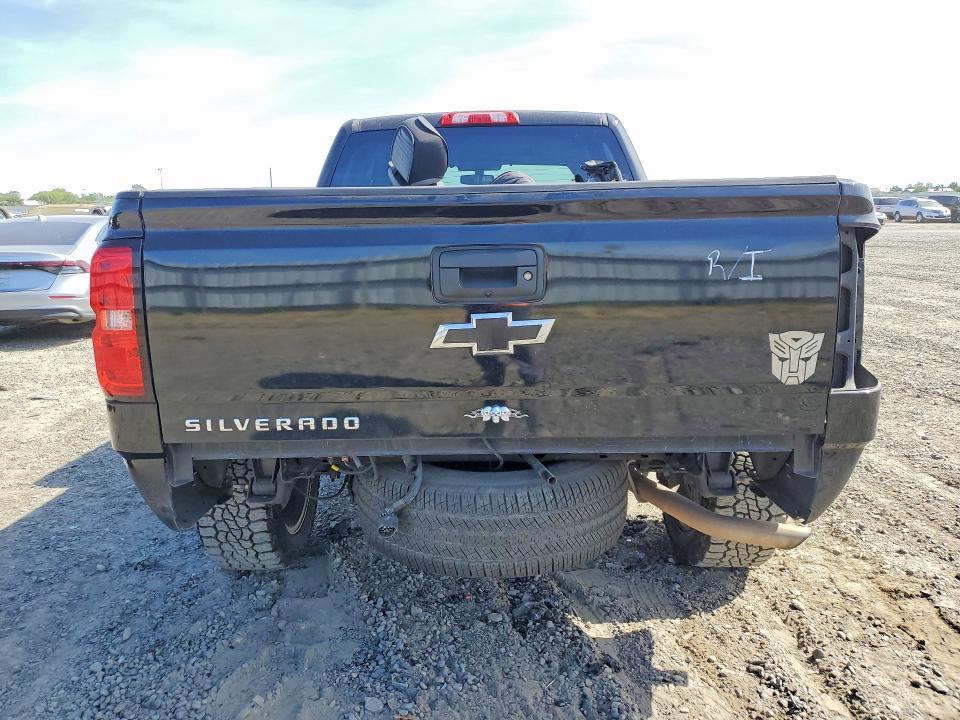 2018 Chevrolet Silverado C1500 Custom