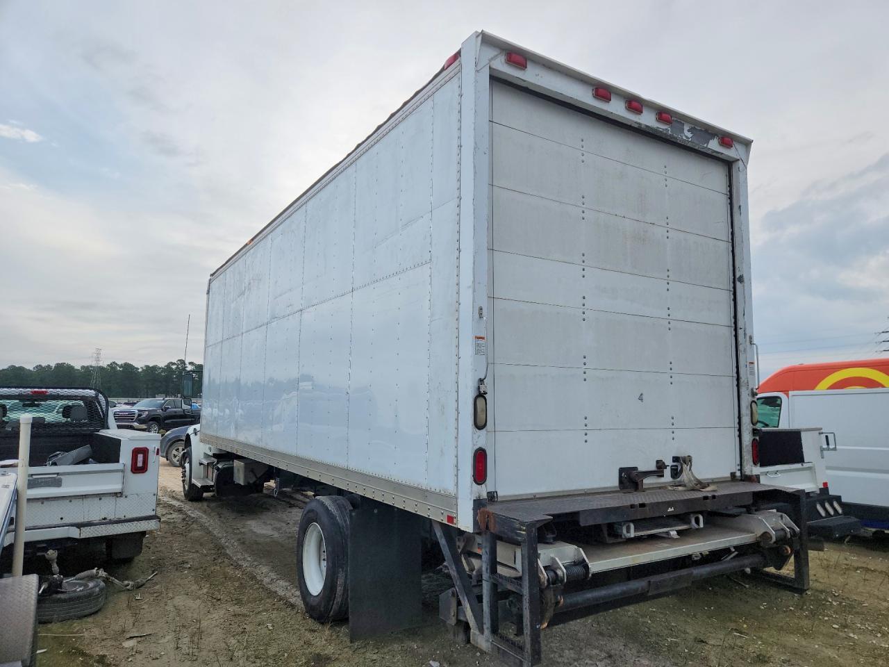 2025 Freightliner M2 106 Medium Duty