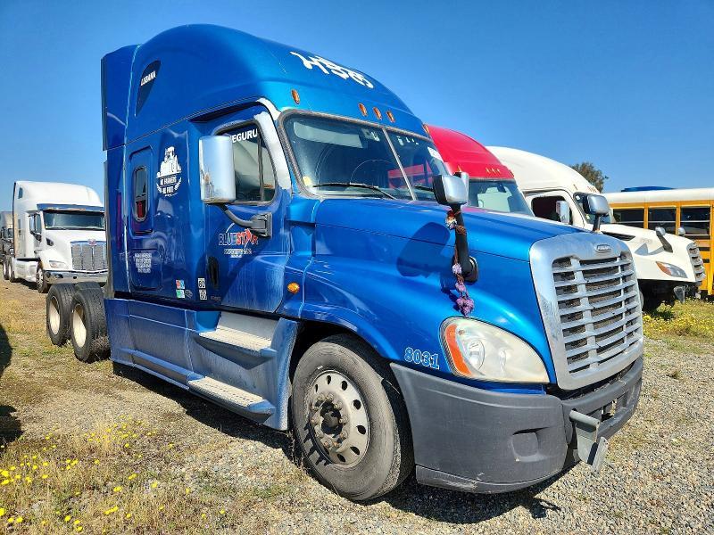 2017 Freightliner Cascadia 125
