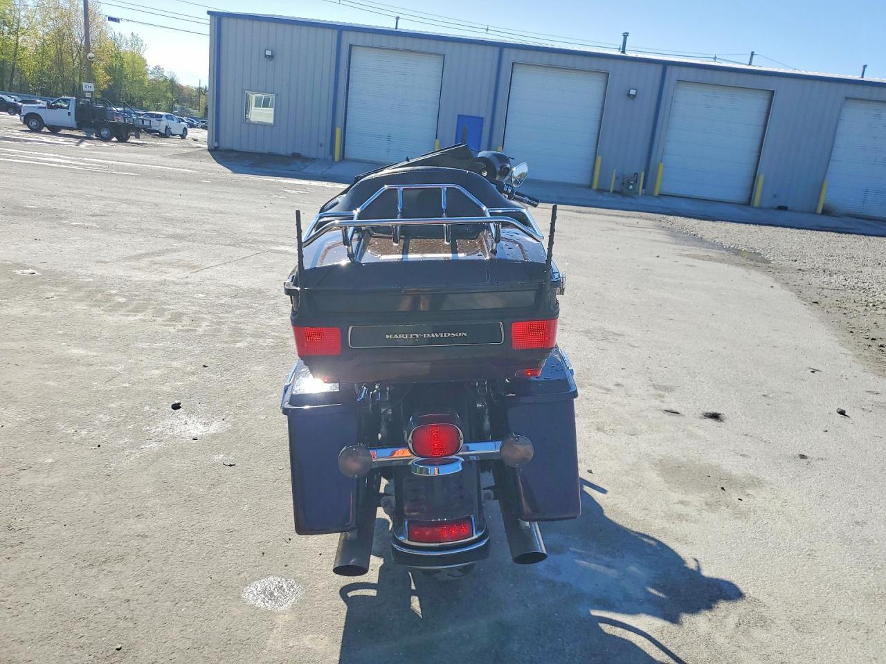 2011 Harley-Davidson Flhtk