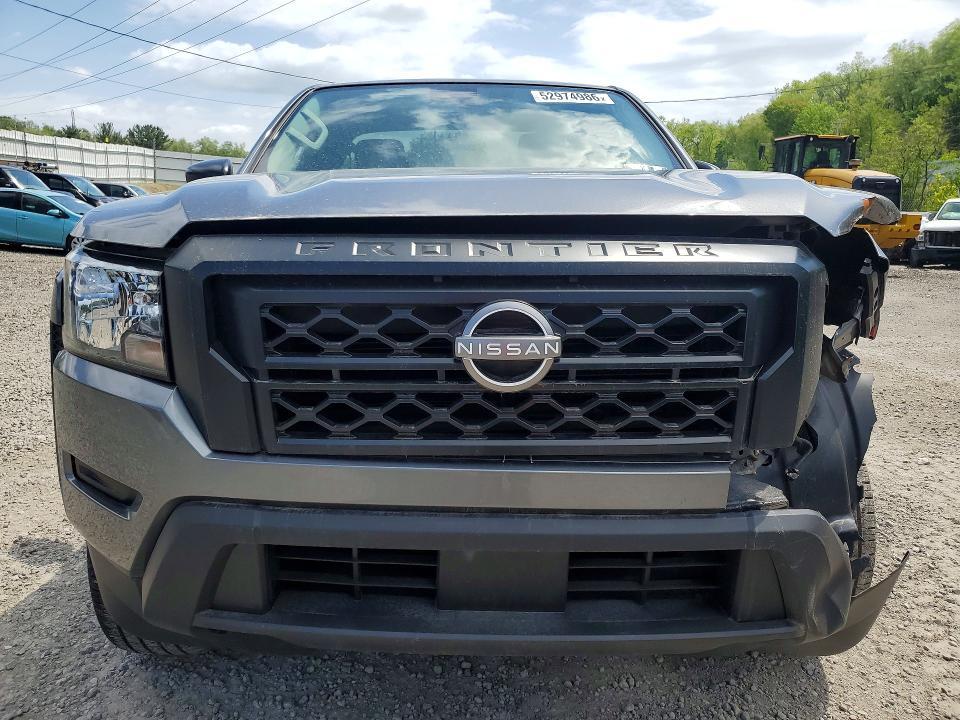 2024 Nissan Frontier s
