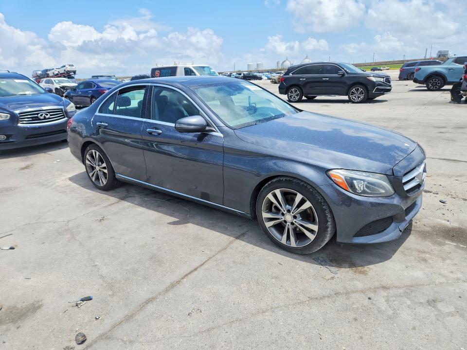 2016 Mercedes-Benz C300