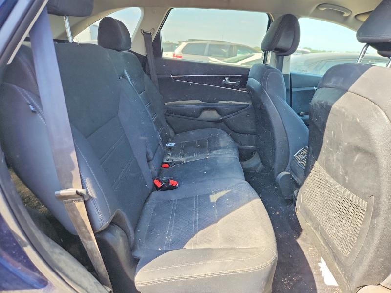 2016 KIA Sorento lx
