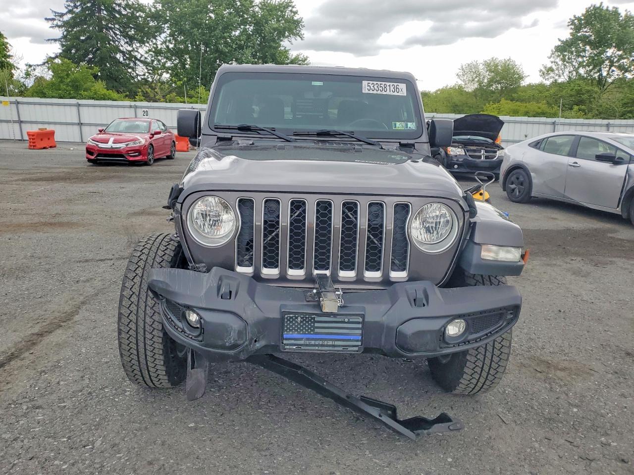 2021 Jeep Gladiator Overland