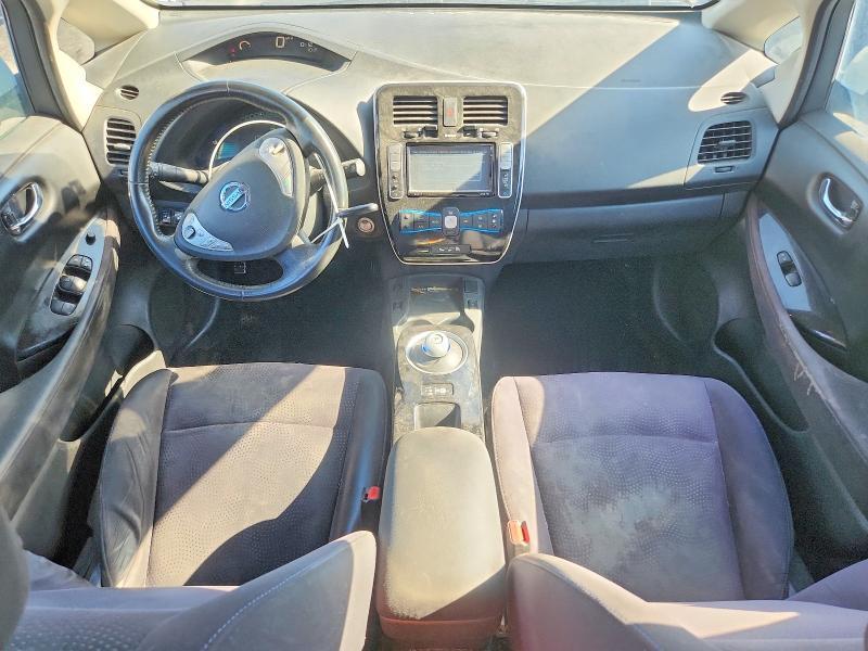 2015 Nissan Leaf sv