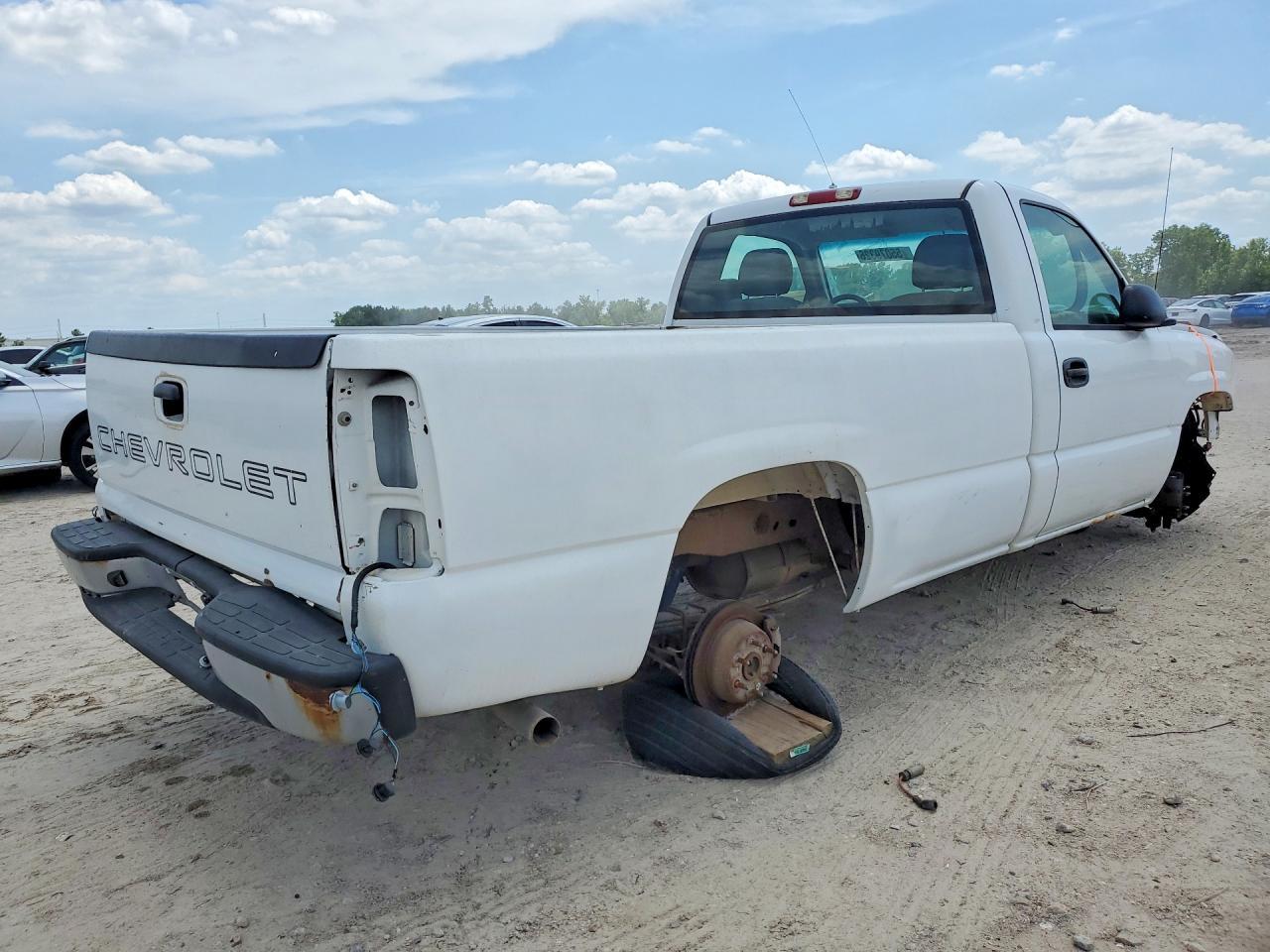 2004 Chevrolet Silverado C1500