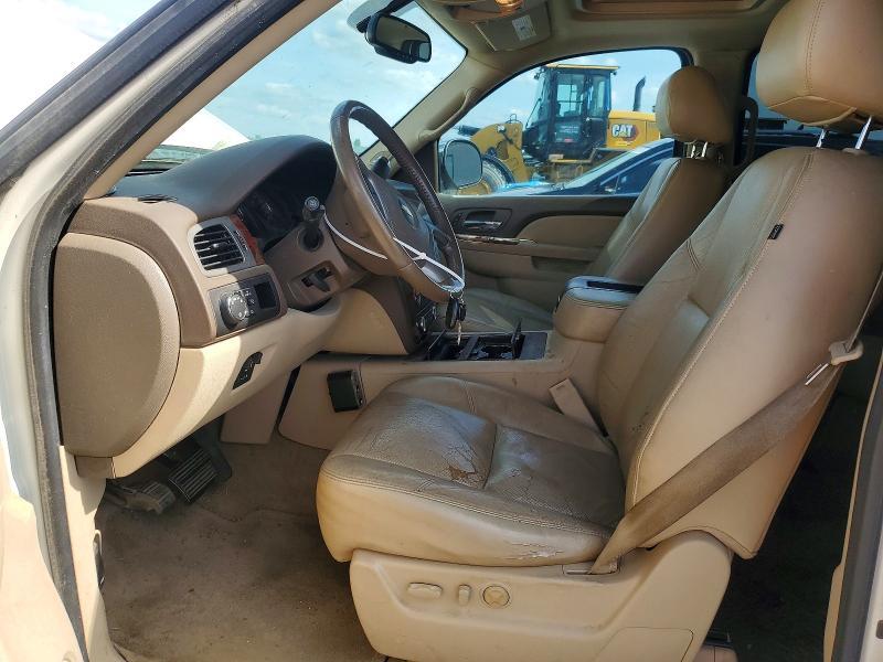 2011 Chevrolet Suburban C1500 ltz
