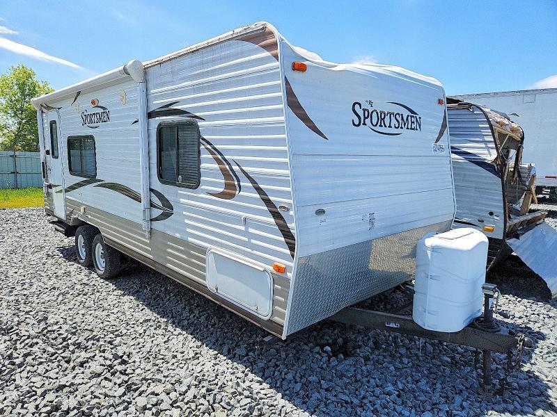 2013 Kz-Rv Sportsmen Camper