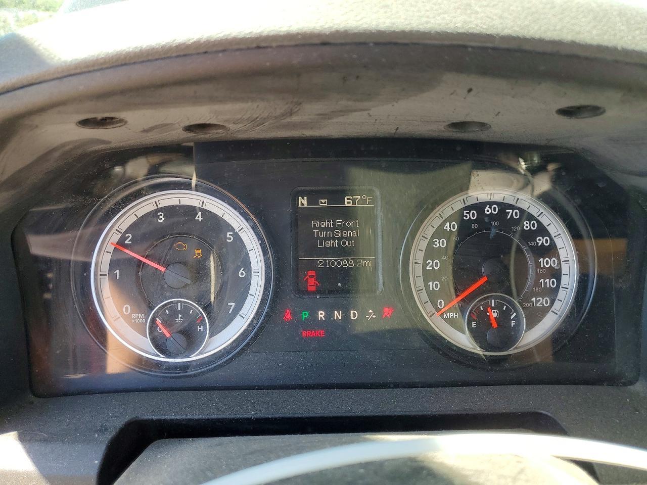 2015 Dodge RAM 1500 SLT