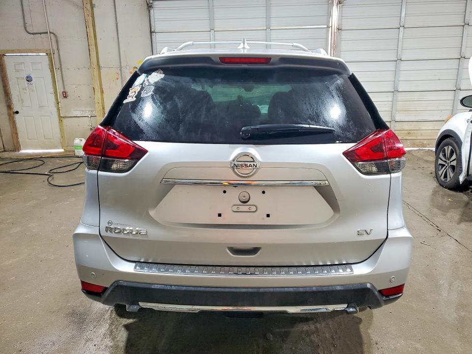 2019 Nissan Rogue sv