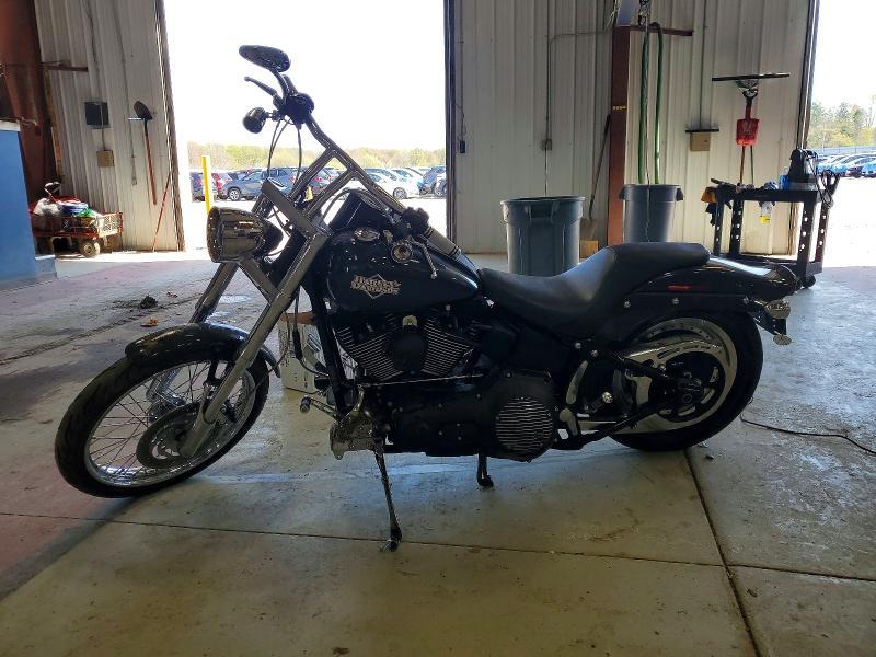 2005 Harley-Davidson Fxstbi