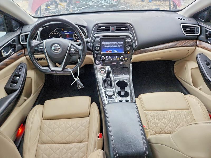 2016 Nissan Maxima Platinum