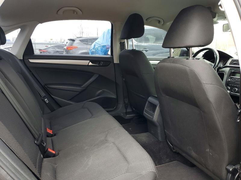 2014 Volkswagen Passat s