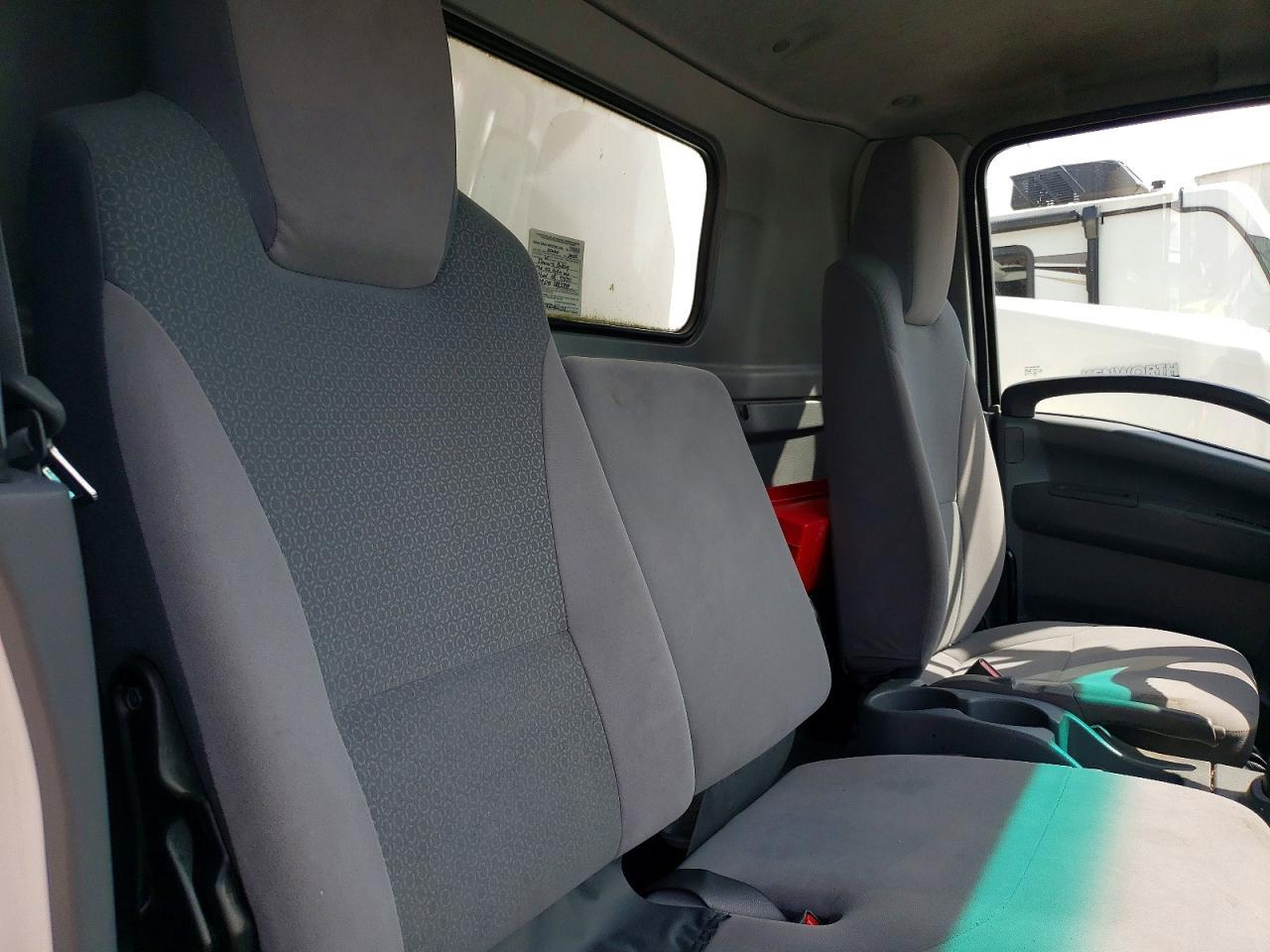 2016 Isuzu NPR Delivery Truck