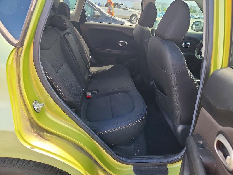 2015 KIA Soul +