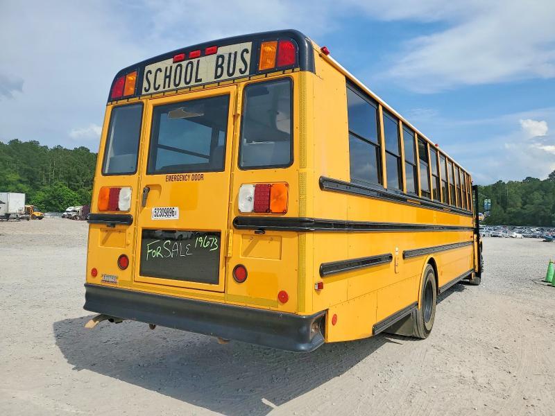 2011 Thomas SAF-T-LINER C2-School Bus