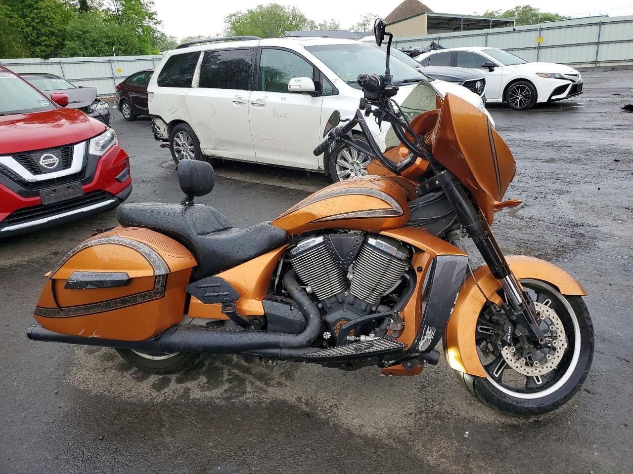 2011 Victory Cross Country Standard