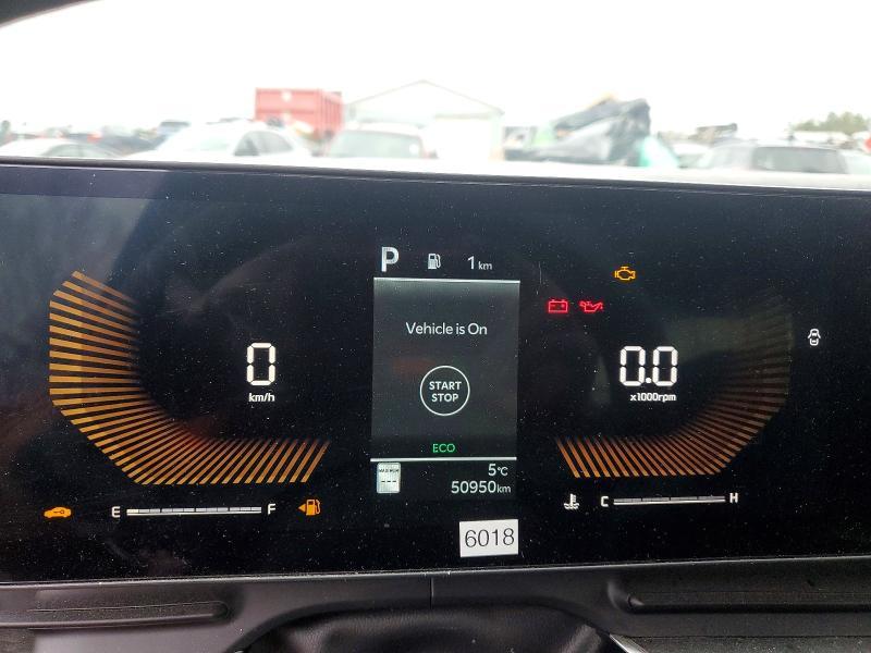 2025 KIA Carnival LX