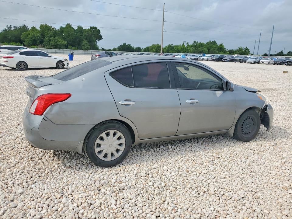 2014 Nissan Versa