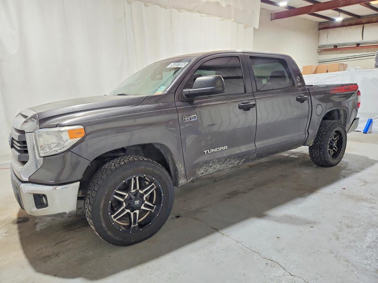 2014 Toyota Tundra Crewmax SR5