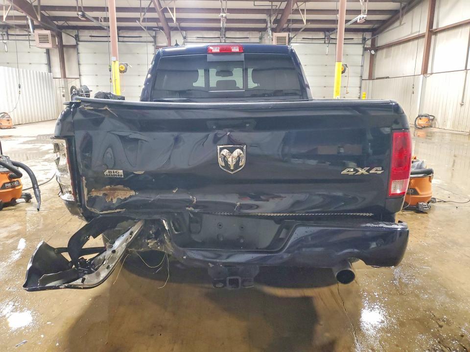 2015 Dodge RAM 1500 SLT