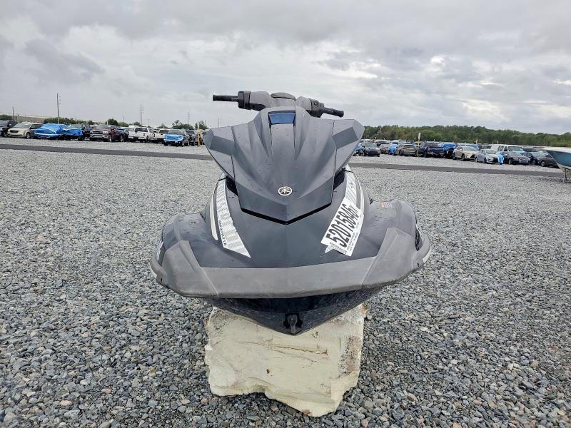 2016 Yamaha VX Cruiser HO-Boat