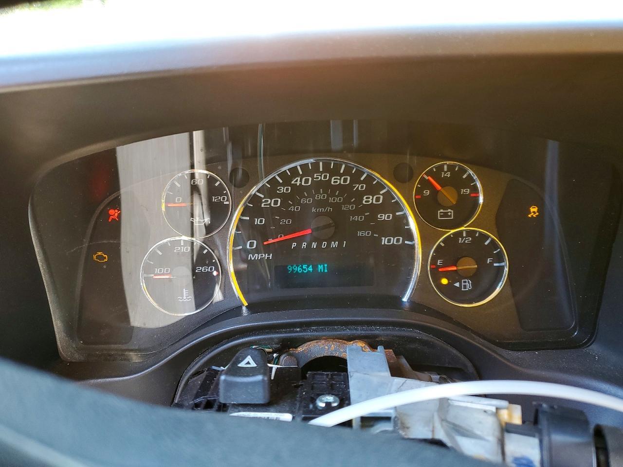 2022 GMC Savana BOX Truck
