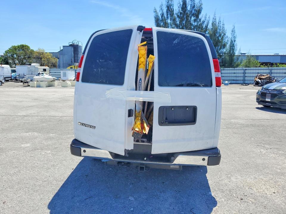 2024 Chevrolet Express Utility / Service Van