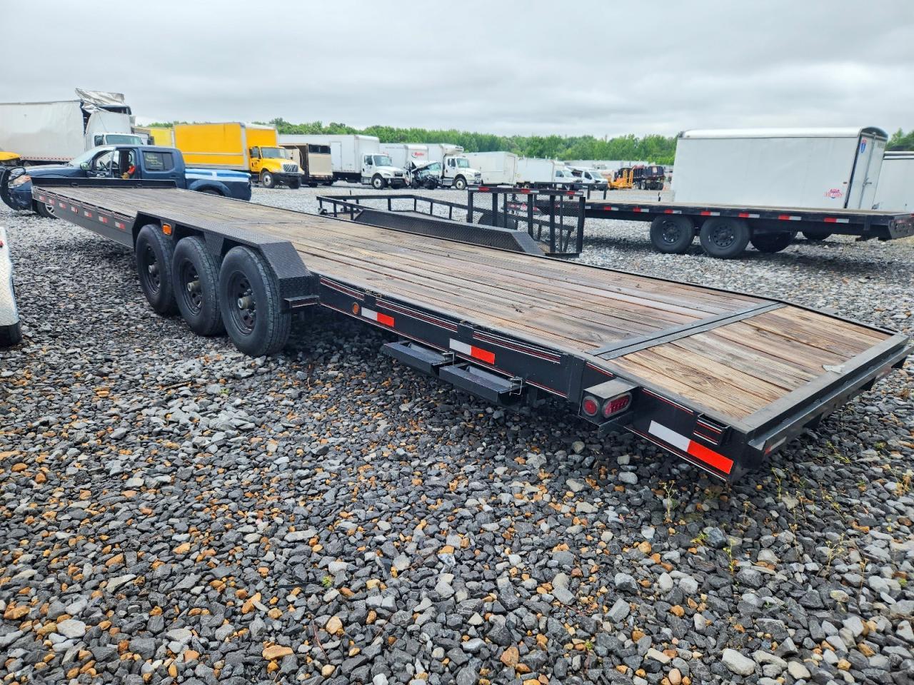 2025 Triple R 7X34+2 Carhauler Equipment Trailer
