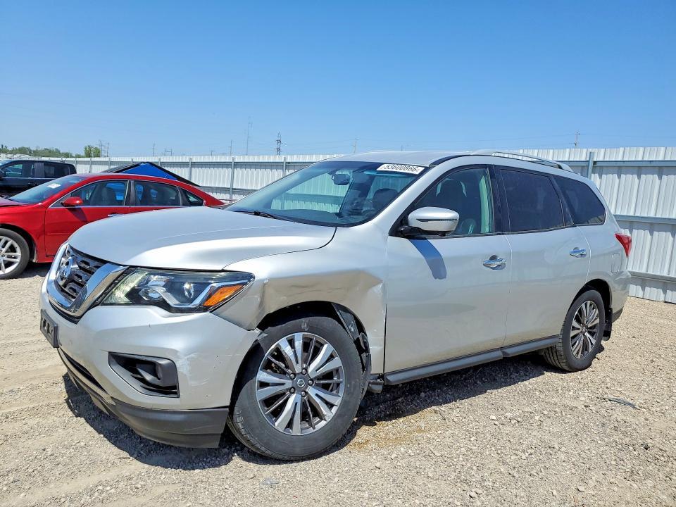 2017 Nissan Pathfinder sl