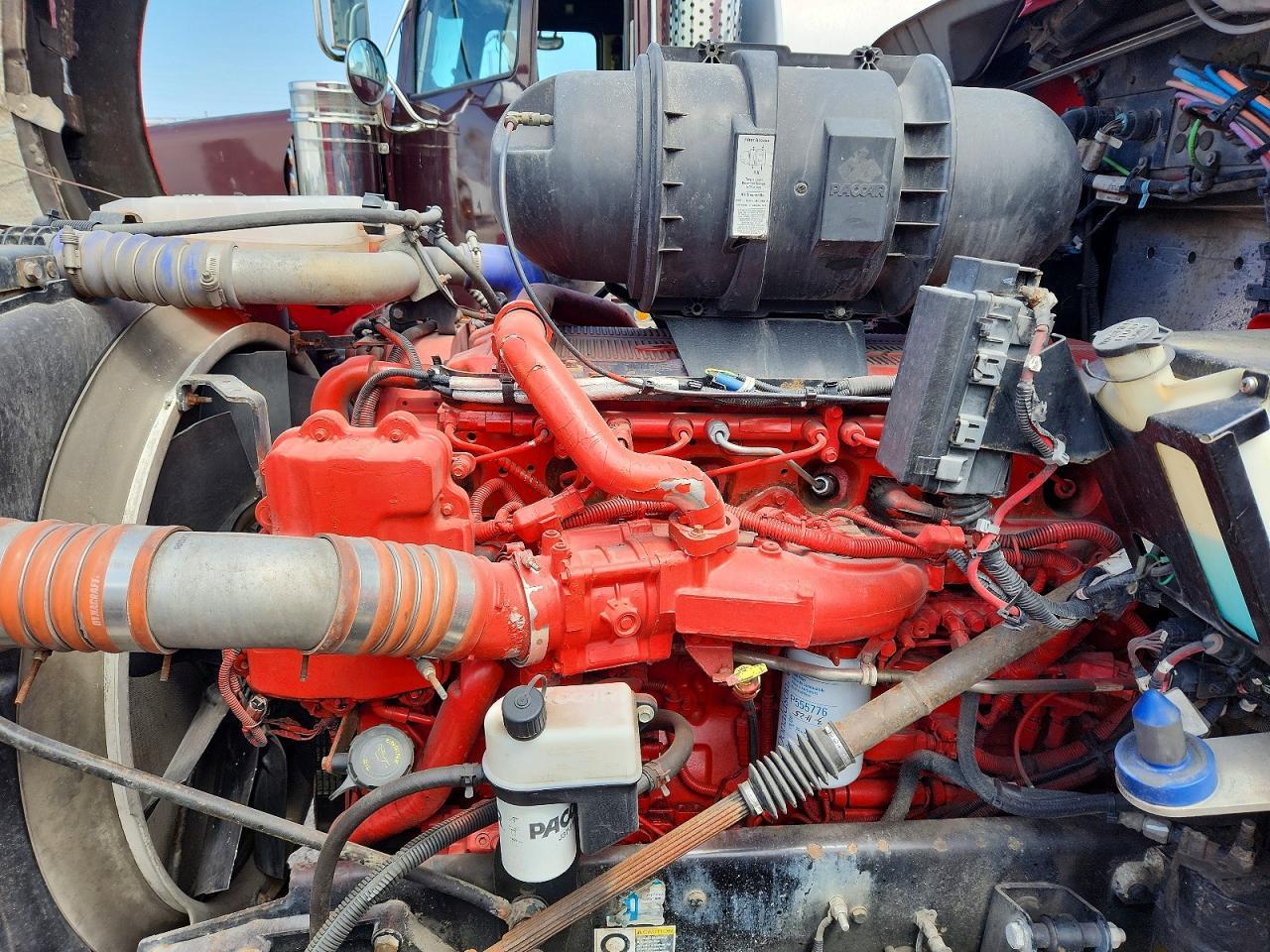 2014 Kenworth Constructi-Semi Truck