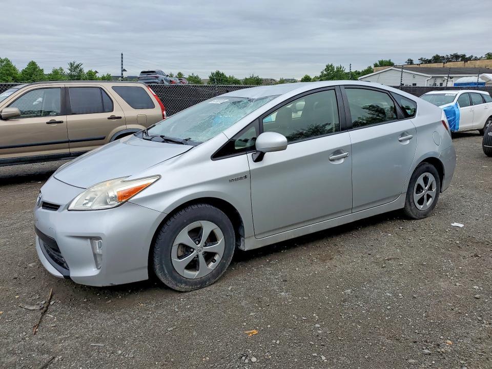 2015 Toyota Prius two