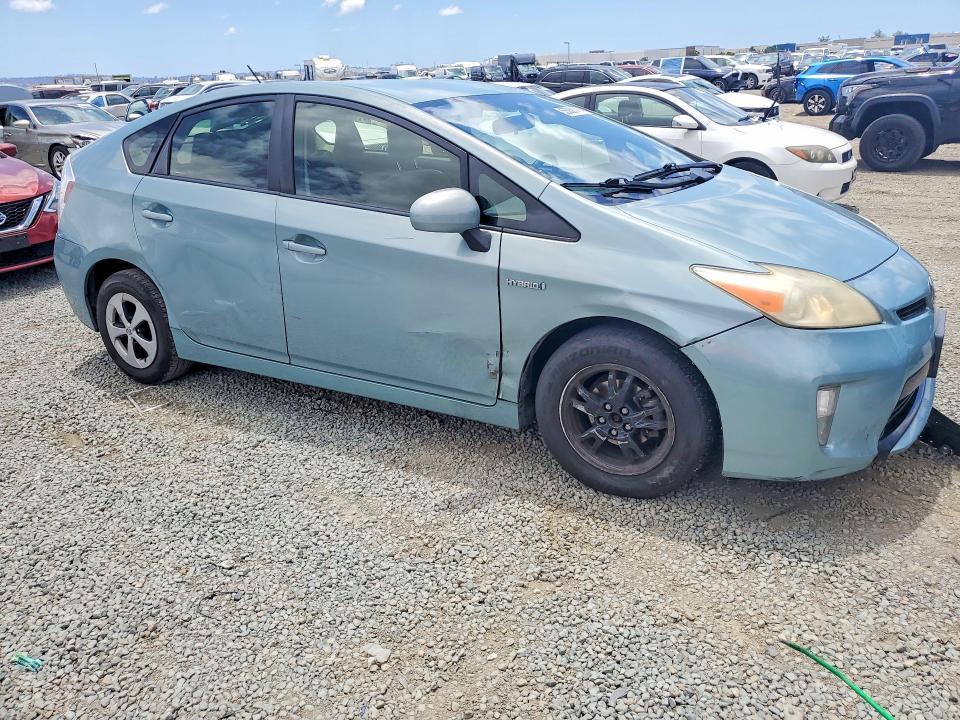 2013 Toyota Prius two