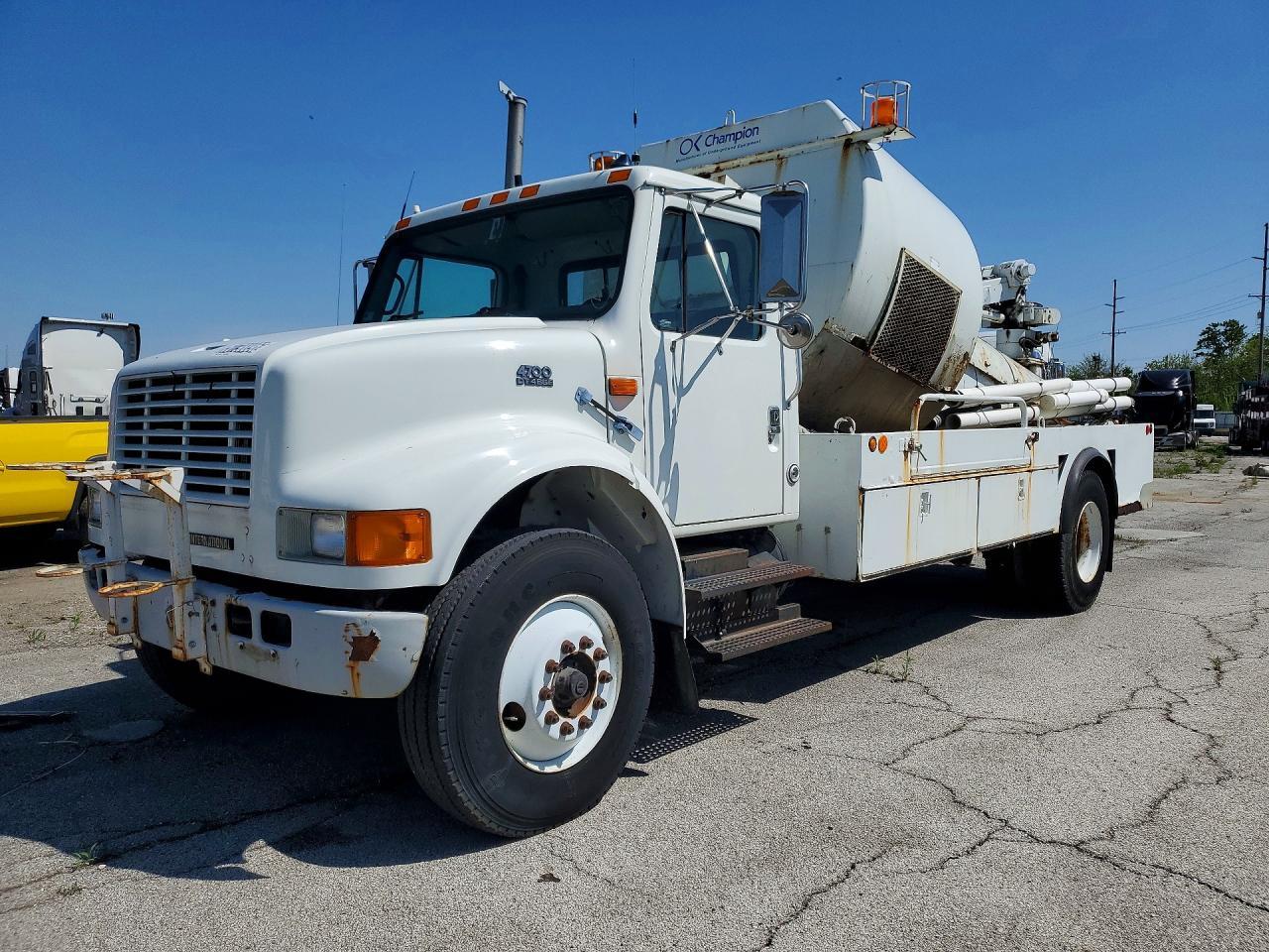 1999 International 4000 4700