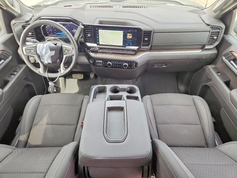 2026 Chevrolet Silverado K1500 LT