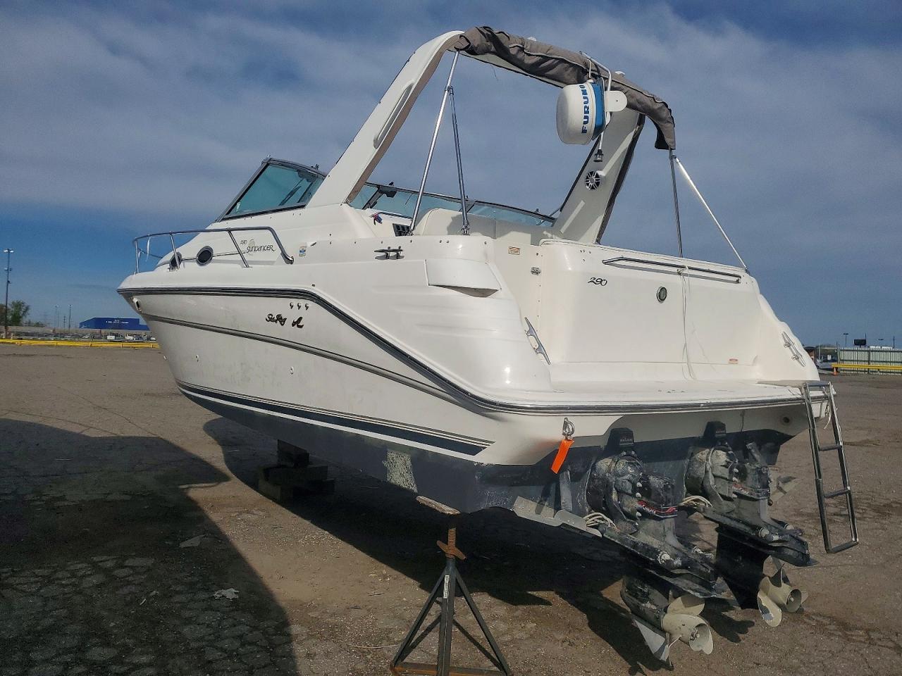 1997 Sea Ray Boat