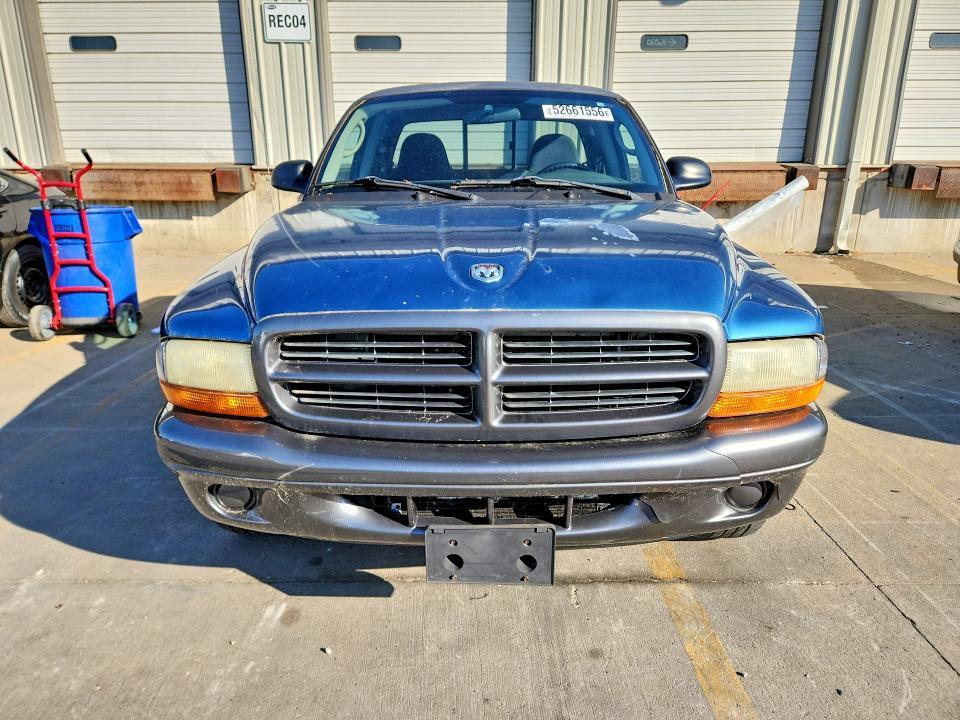 2002 Dodge Dakota Base