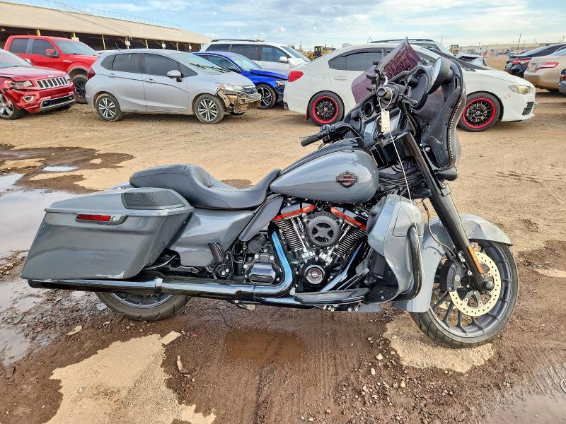 2018 Harley-Davidson Flhxse CVO Street Glide