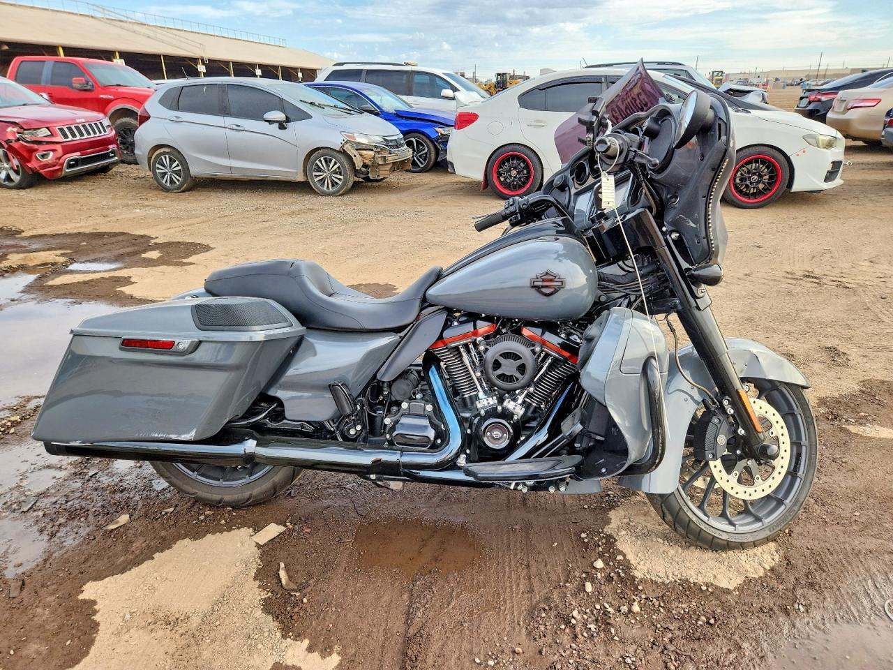 2018 Harley-Davidson Flhxse CVO Street Glide