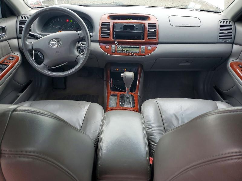 2004 Toyota Camry xle V6