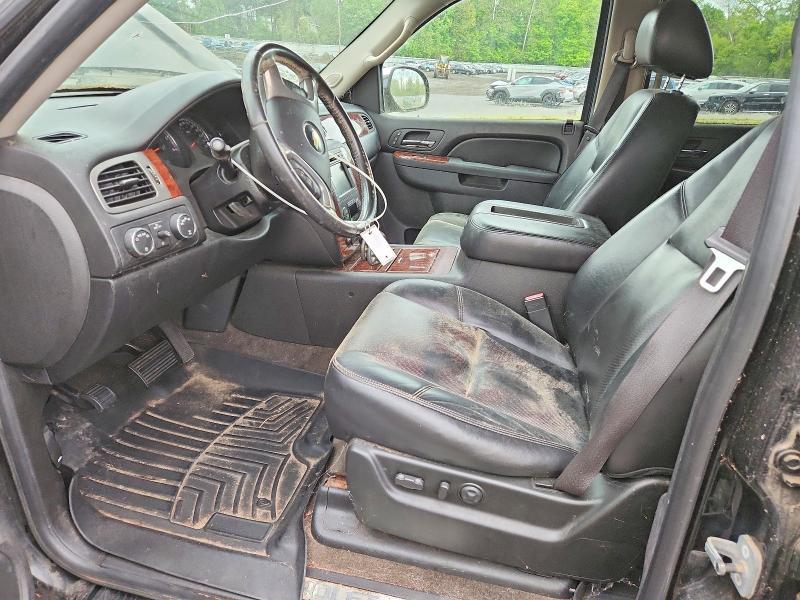 2010 Chevrolet Suburban K1500 ltz