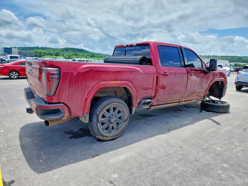 2024 GMC Sierra K2500 AT4