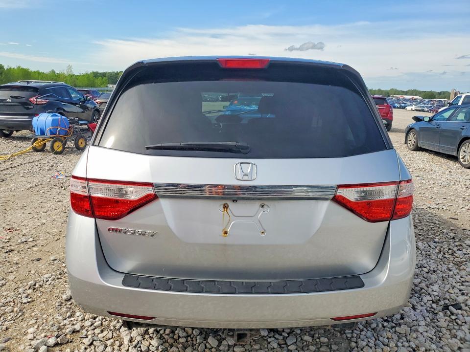 2013 Honda Odyssey lx